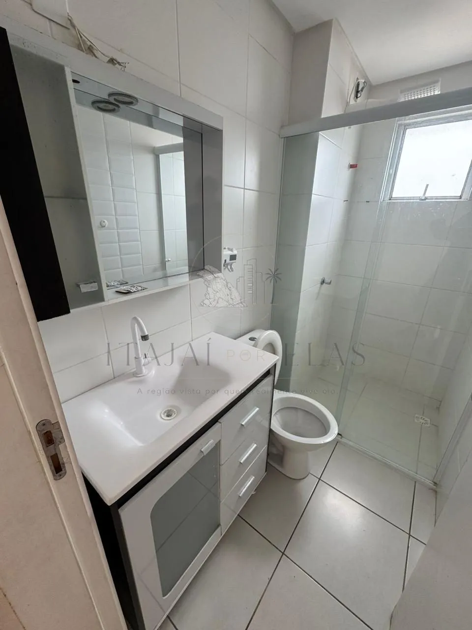 Apartamento 2 dormitórios no bairro São Judas - Itajai 