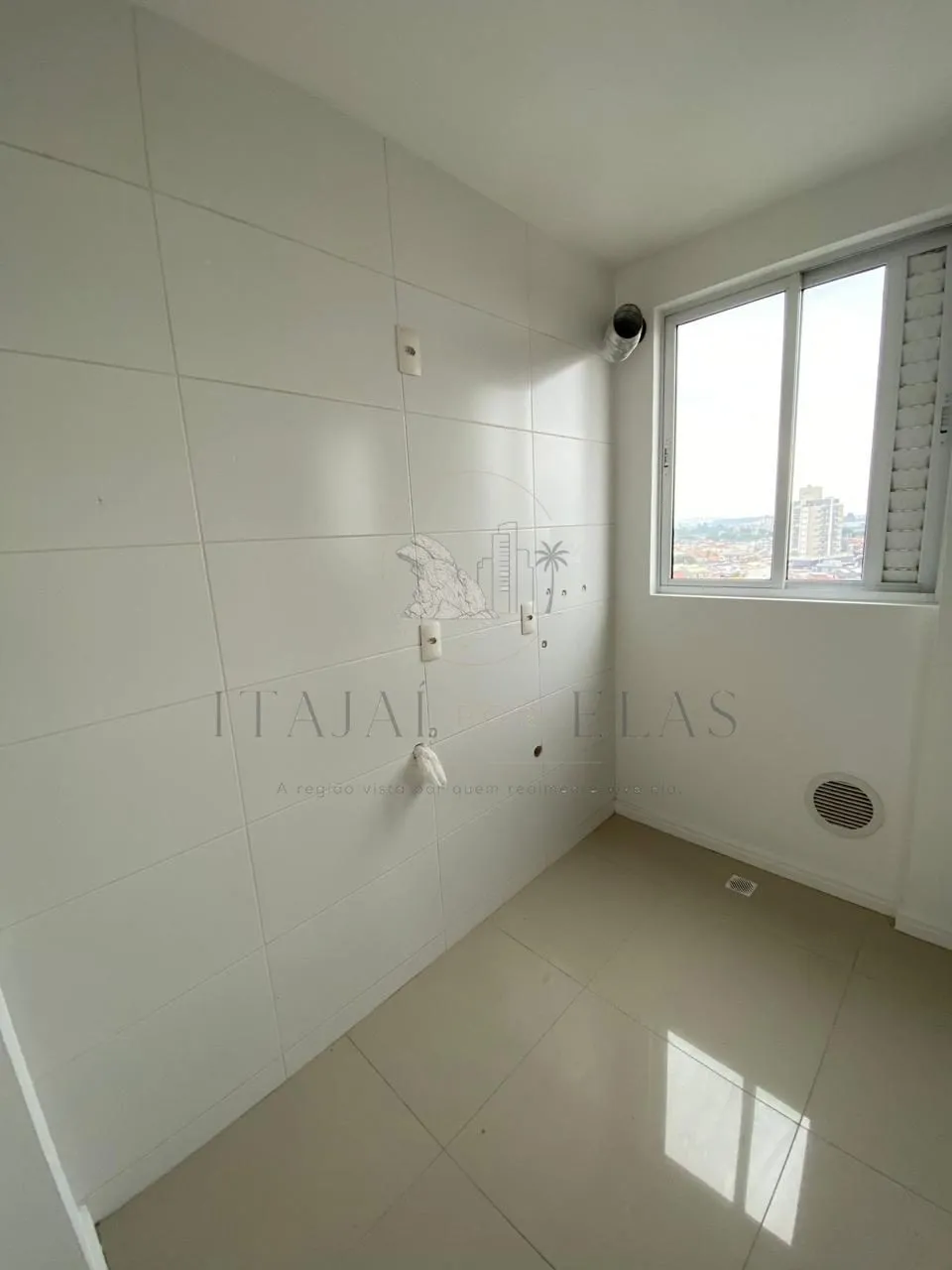 Apartamento 2 quartos para Venda no bairro São Judas em Itajaí