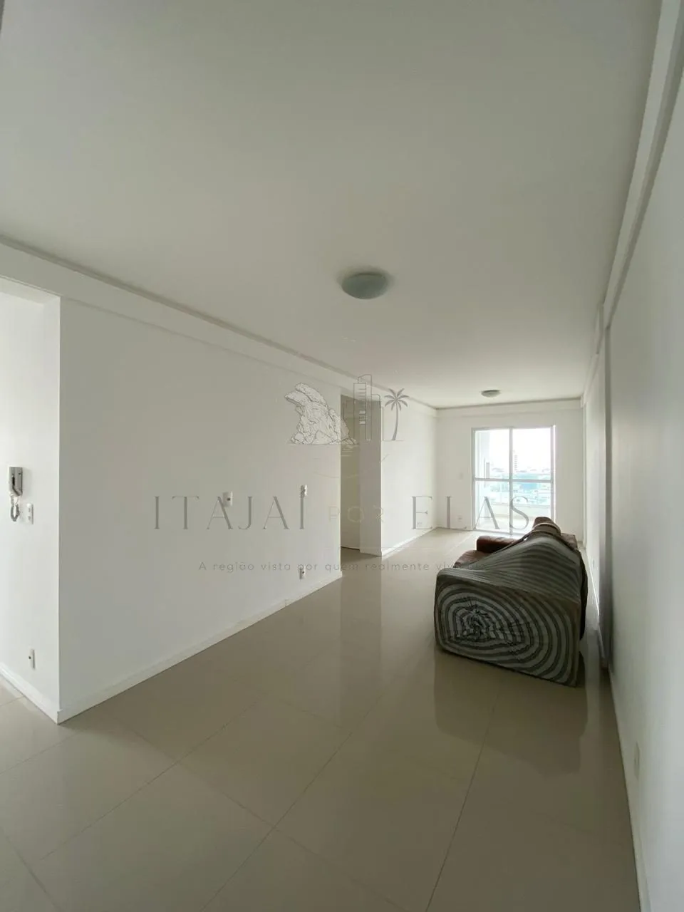 Apartamento 2 quartos para Venda no bairro São Judas em Itajaí