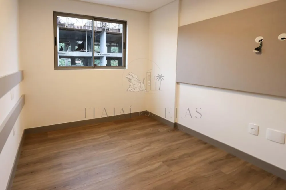 Apartamento 2 quartos para Venda no bairro Praia Brava de Itajaí em Itajaí