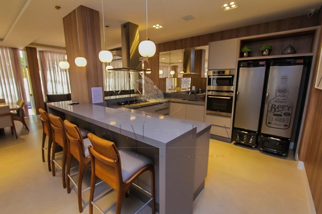 Apartamento 3 suítes para Venda no bairro Cabeçudas em Itajaí