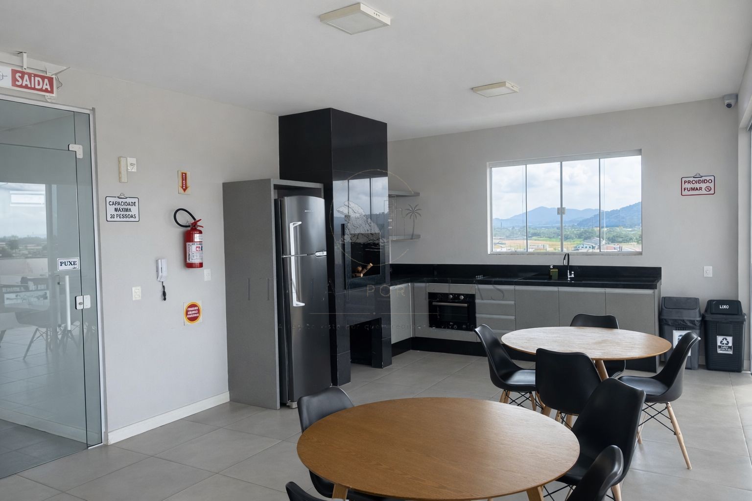 Apartamento São Vicente 2 dormitorios 