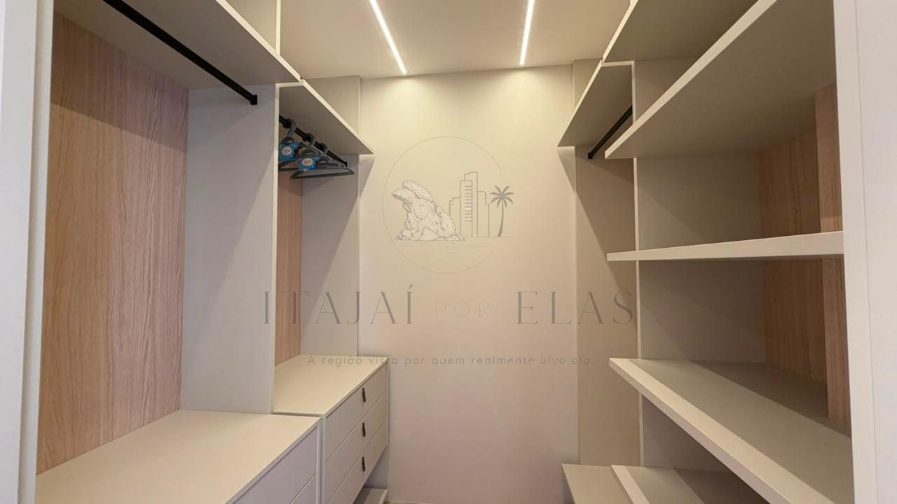 Apartamento 4 suítes mobiliado para Venda em Balneário Camboriú - Pronto para morar