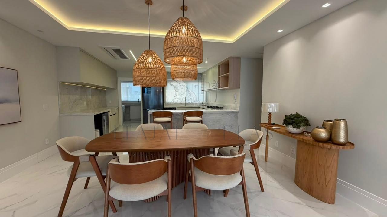 Apartamento 4 suítes mobiliado para Venda em Balneário Camboriú - Pronto para morar