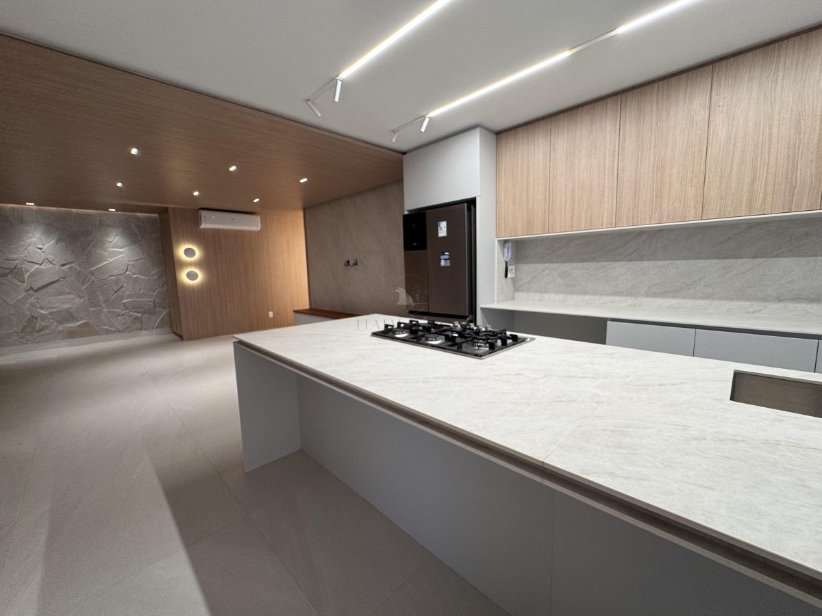 Apartamento 3 suítes para Venda no bairro Praia Brava de Itajaí em Itajaí