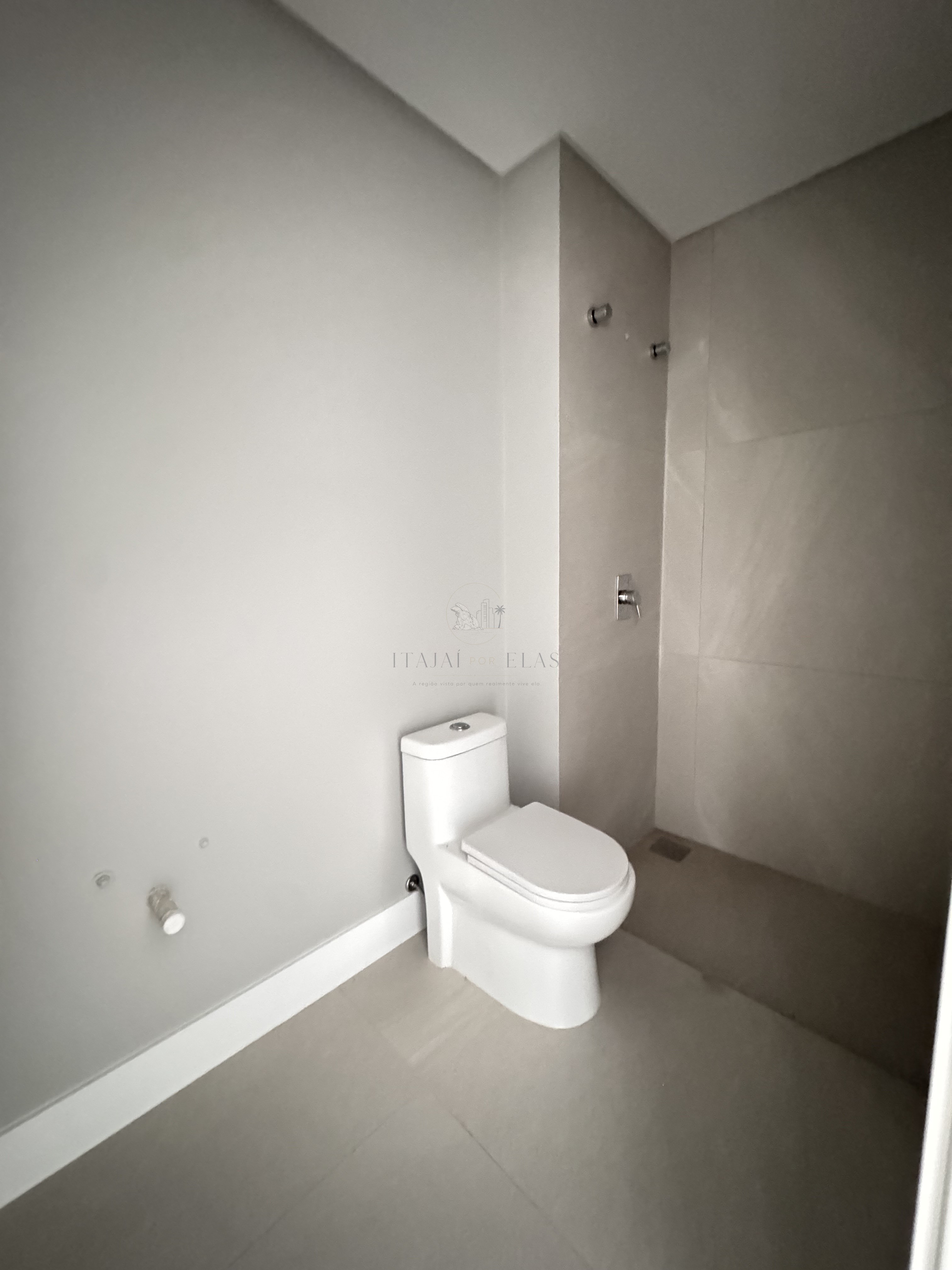 Apartamento 3 suítes para Venda no bairro Praia Brava de Itajaí em Itajaí