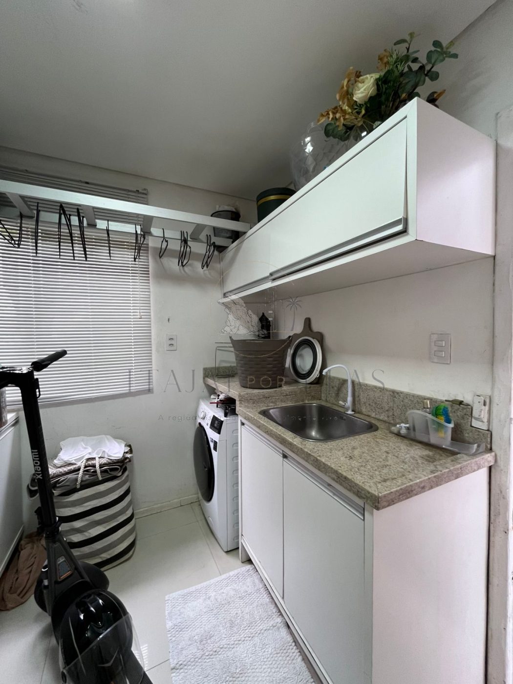 Casa 3 suítes para Venda no bairro Cabeçudas em Itajaí