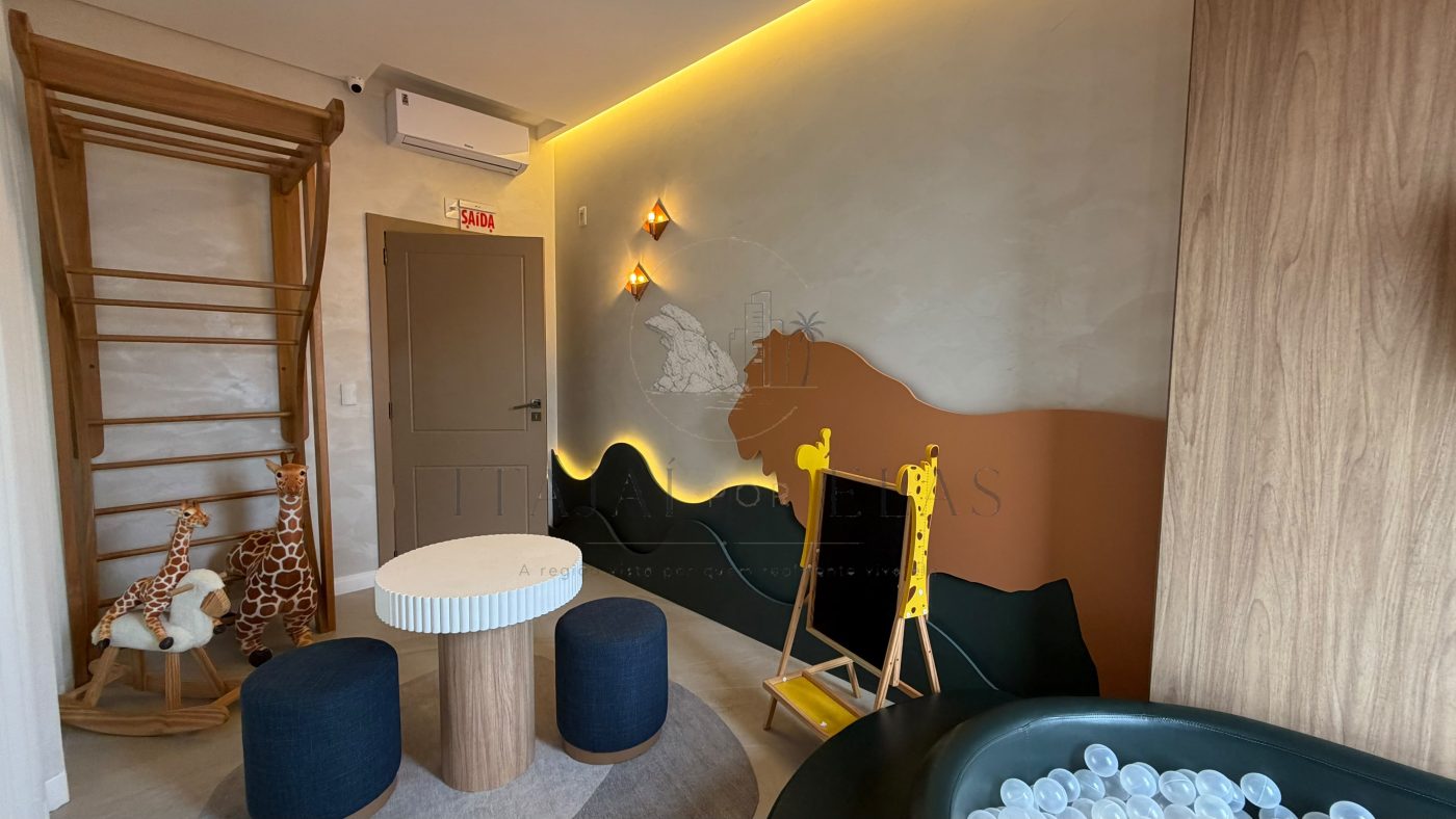 Apartamento 3 suítes para Venda no bairro Cabeçudas em Itajaí