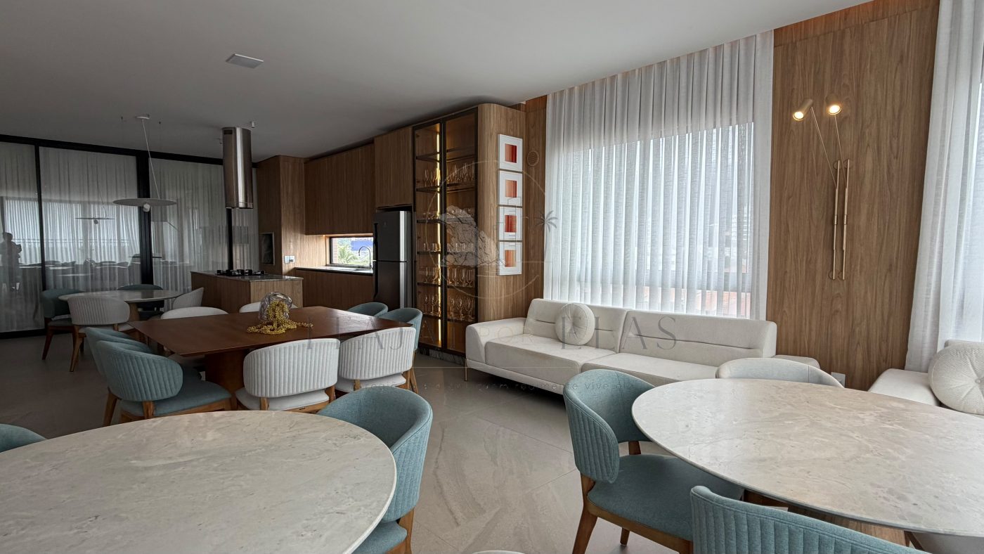 Apartamento 3 suítes para Venda no bairro Cabeçudas em Itajaí