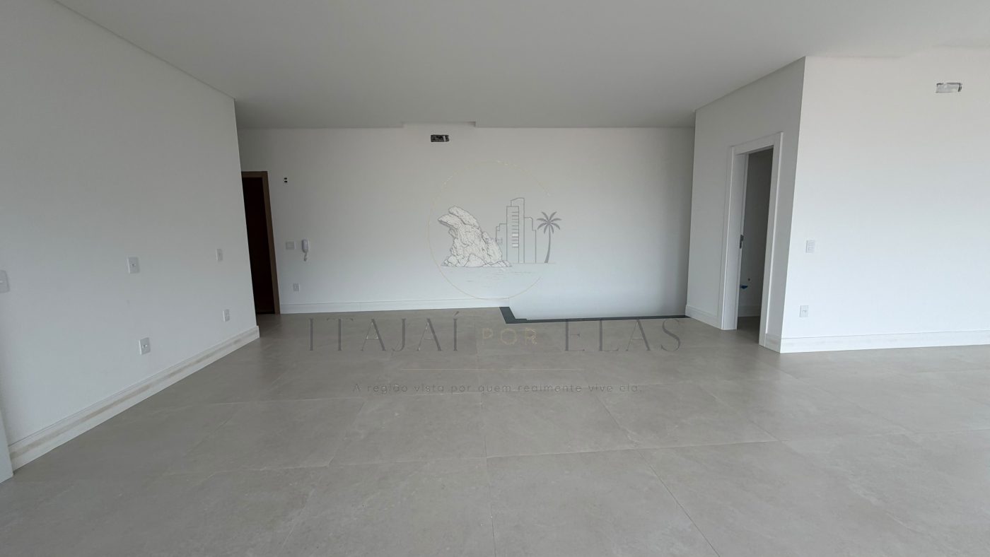 Apartamento 3 suítes para Venda no bairro Cabeçudas em Itajaí