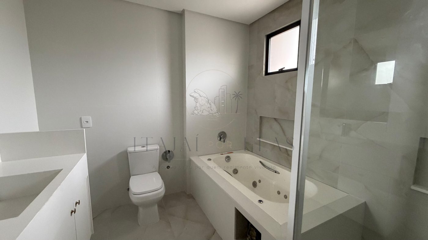 Apartamento 3 suítes para Venda no bairro Cabeçudas em Itajaí