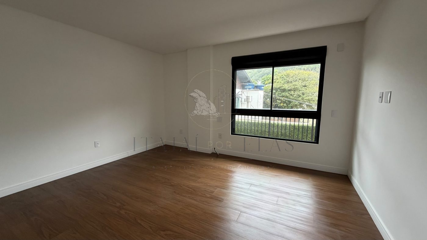Apartamento 3 suítes para Venda no bairro Cabeçudas em Itajaí