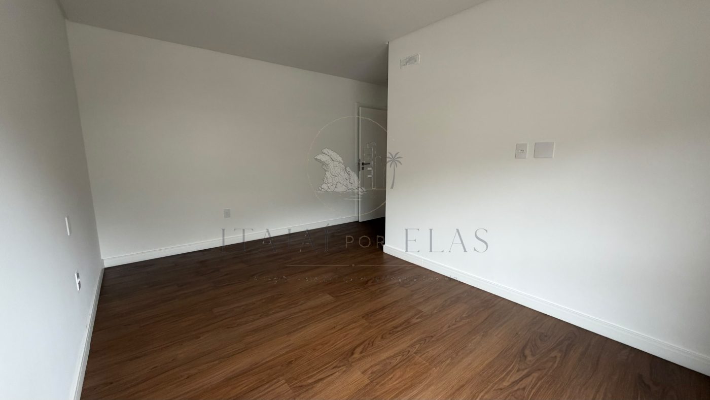 Apartamento 3 suítes para Venda no bairro Cabeçudas em Itajaí