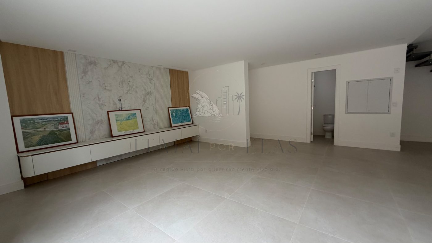 Apartamento 3 suítes para Venda no bairro Cabeçudas em Itajaí