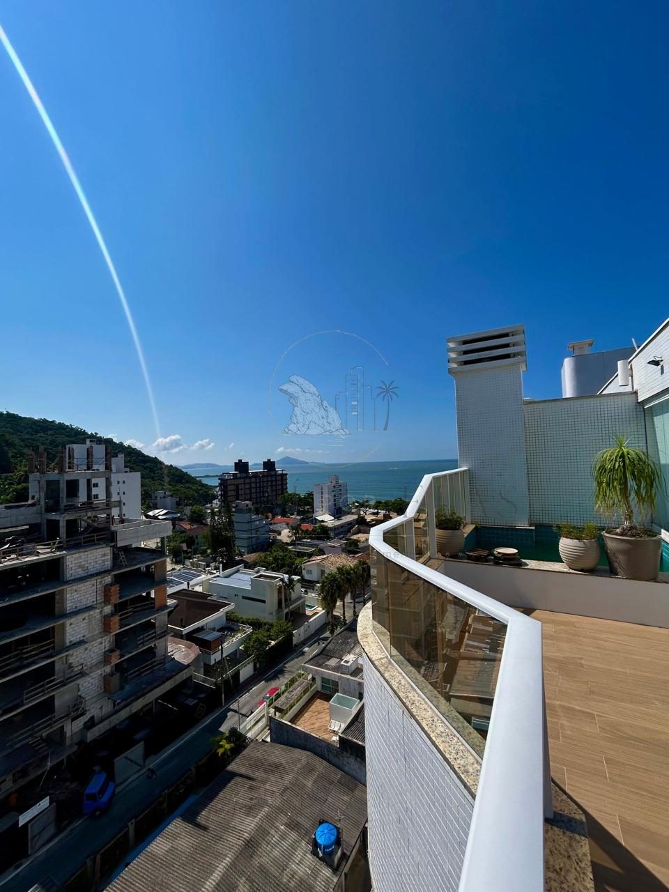 Apartamento 3 suítes para Venda no bairro Cabeçudas em Itajaí