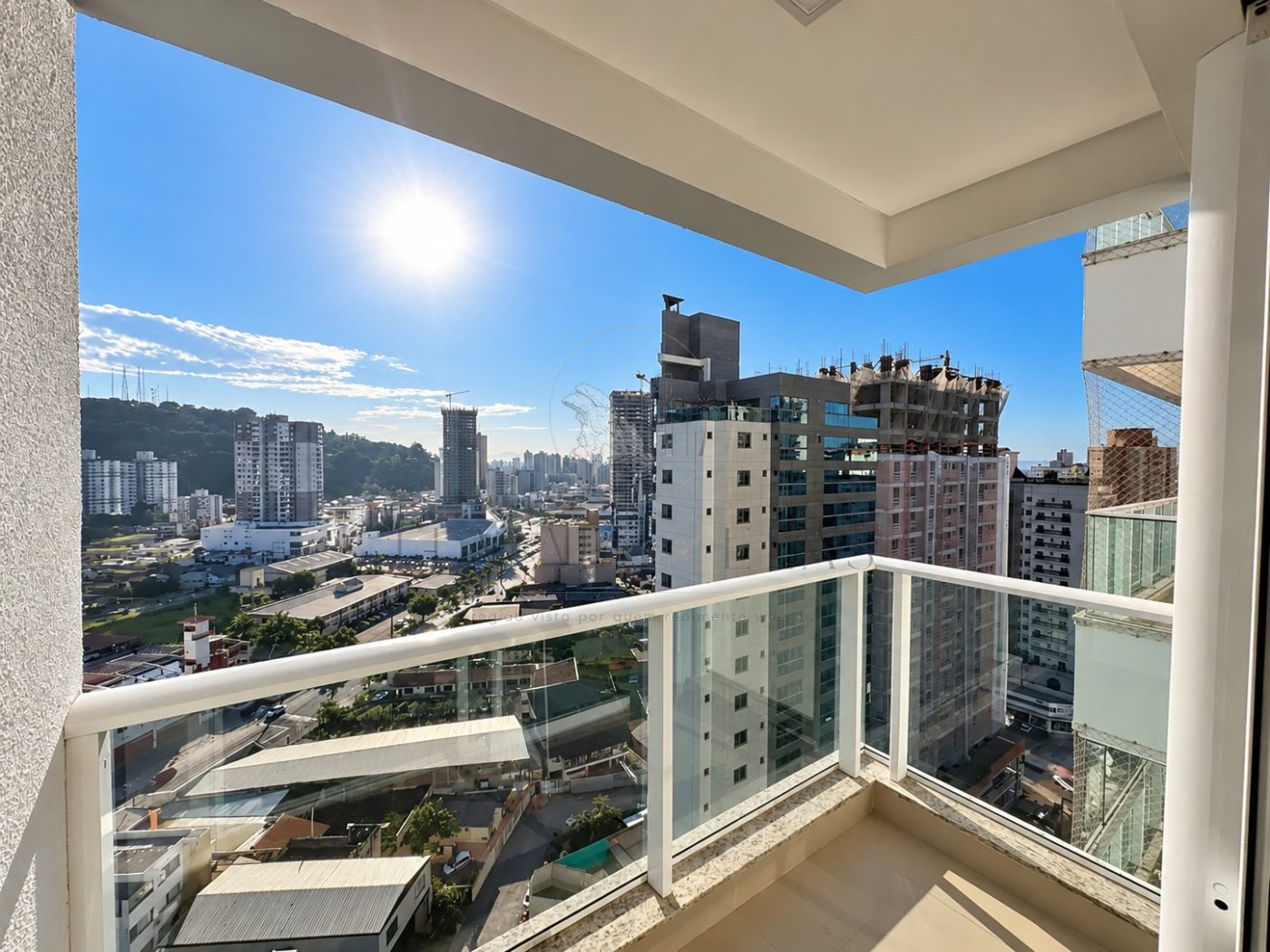 Apartamento na fazenda com 2 dormitórios 