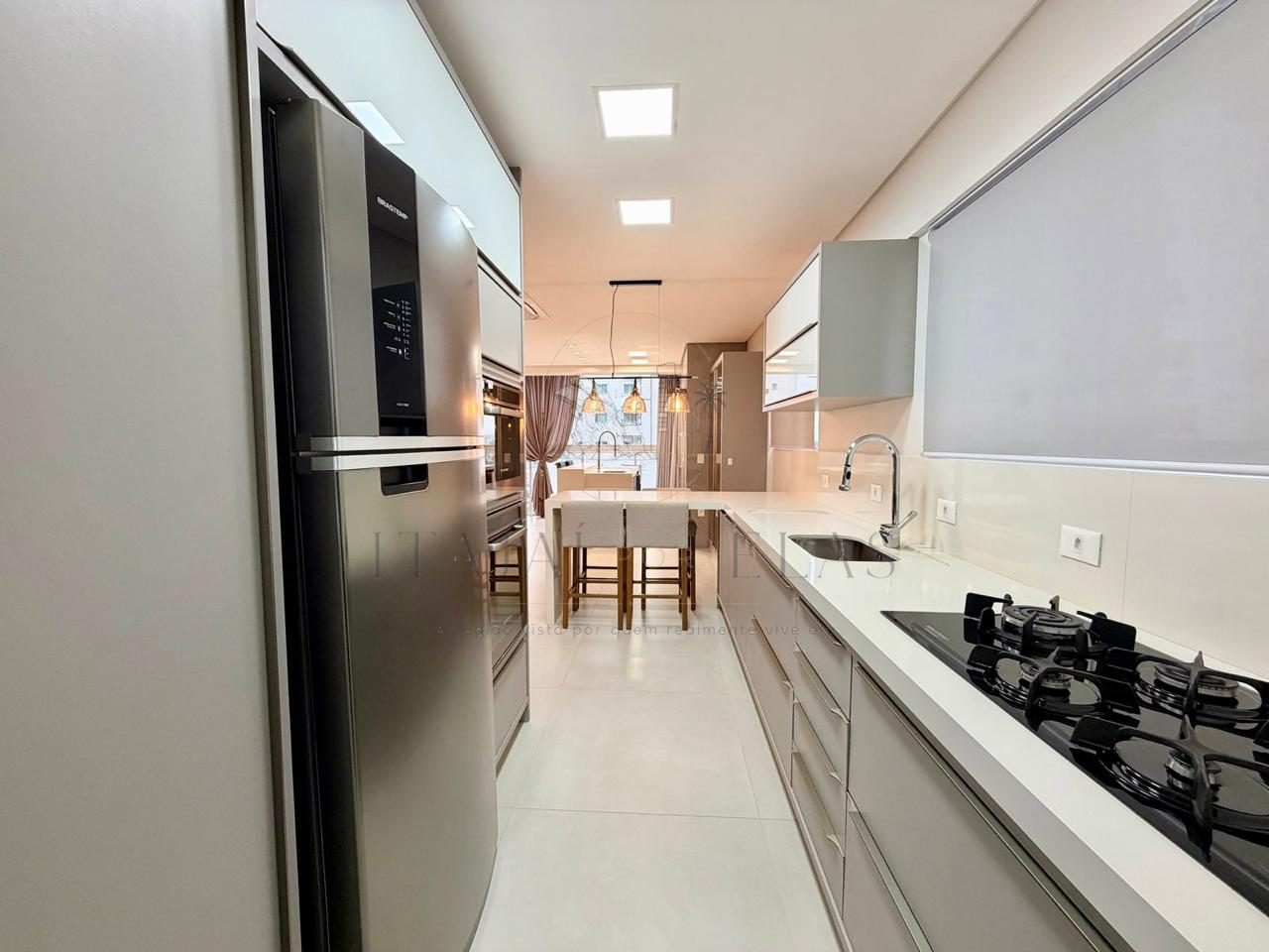 Apartamento 3 suítes para Venda no bairro Centro em Balneário Camboriú