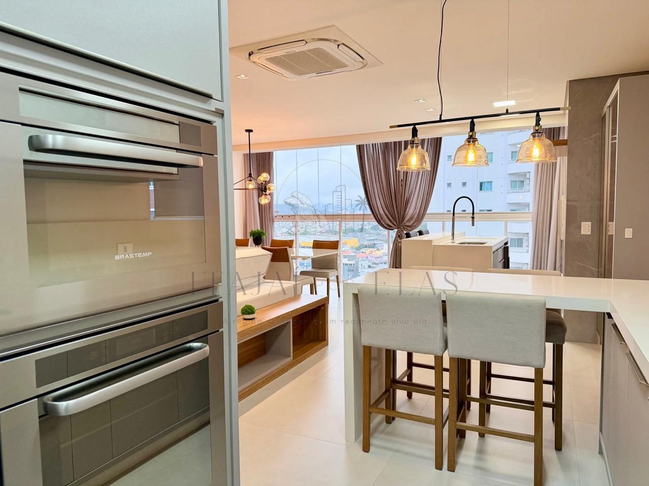 Apartamento 3 suítes para Venda no bairro Centro em Balneário Camboriú