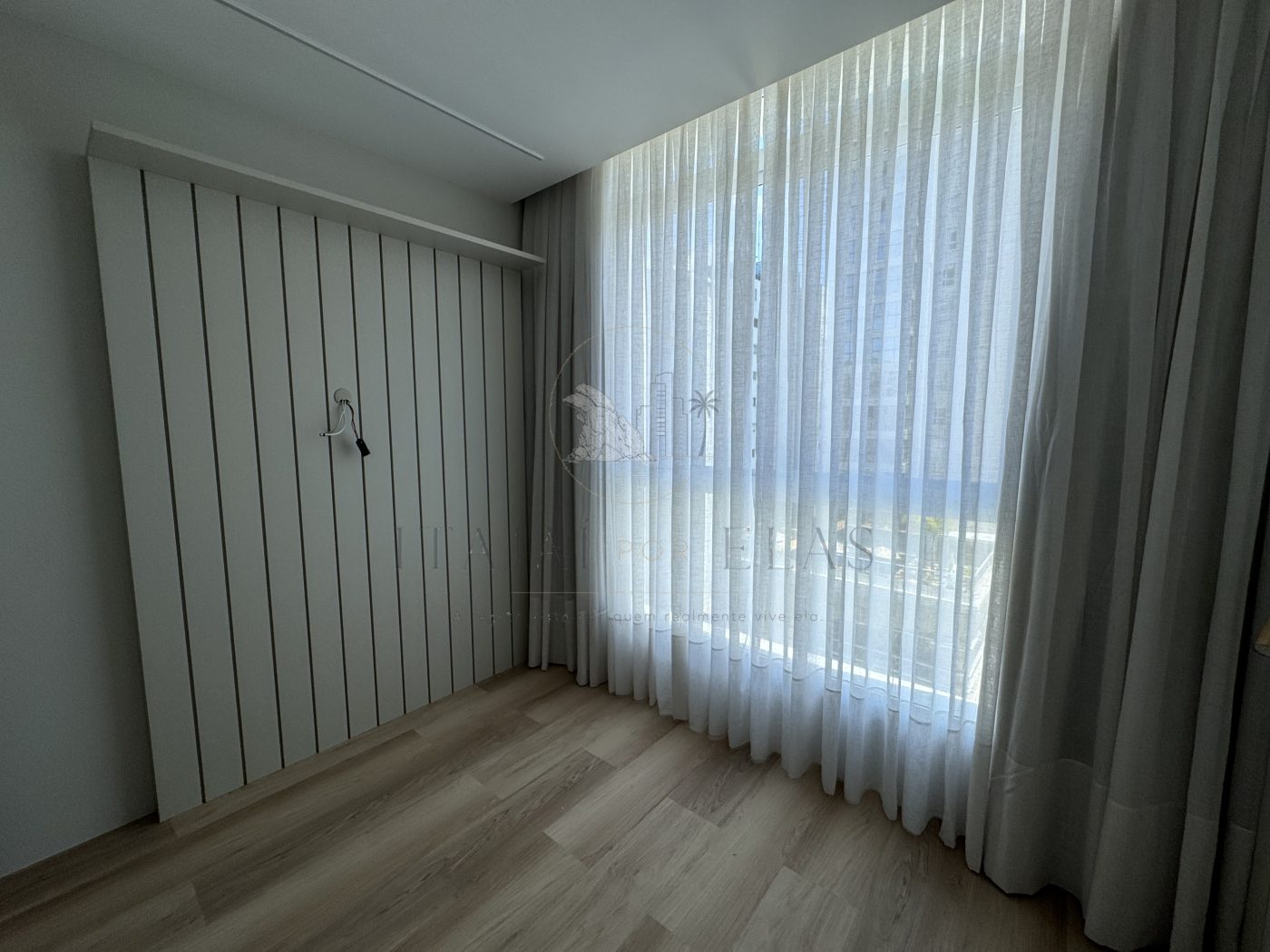 Apartamento 4 quartos para Venda no bairro Centro em Balneário Camboriú