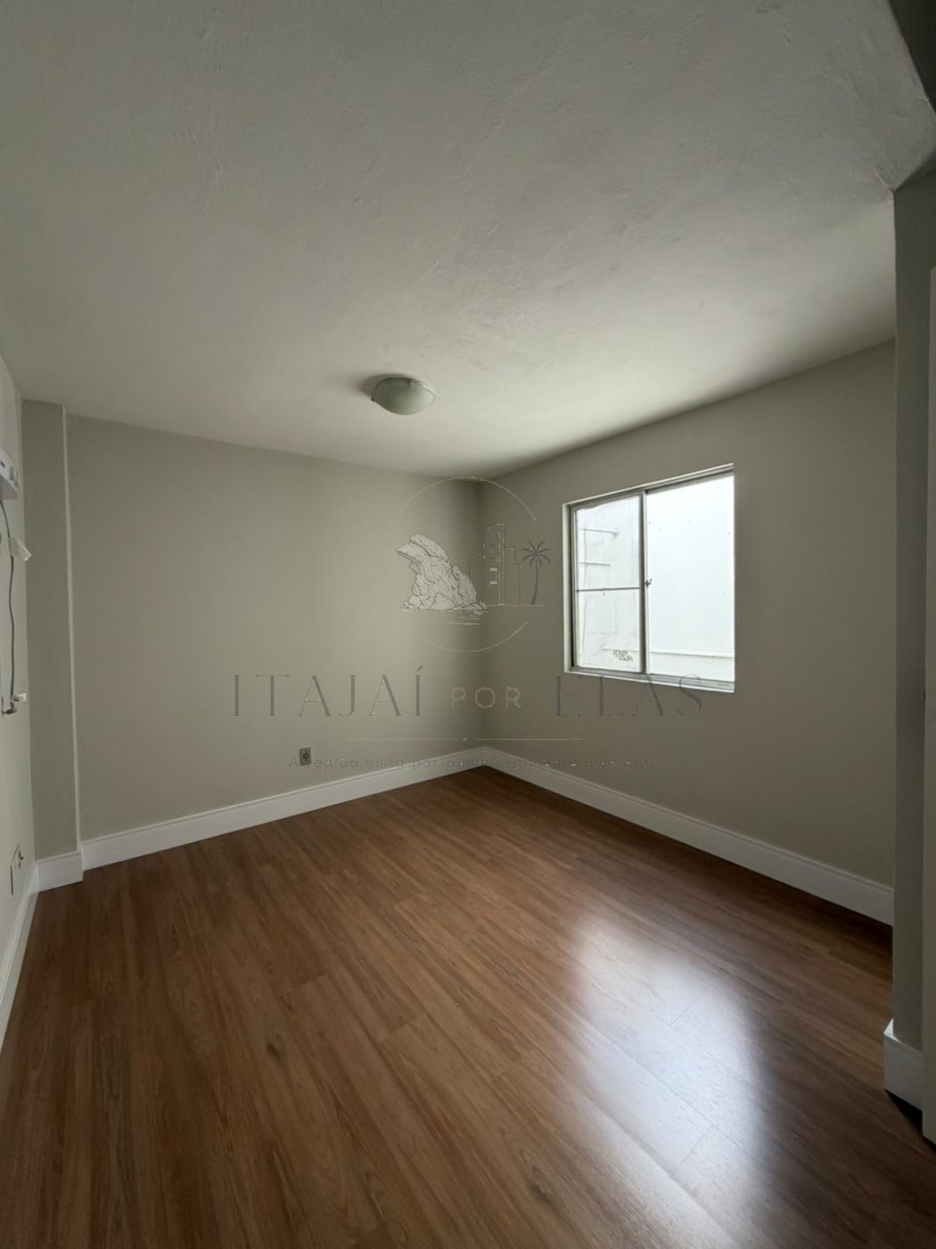 Apartamento 3 quartos para Venda no bairro Ariribá em Balneário Camboriú