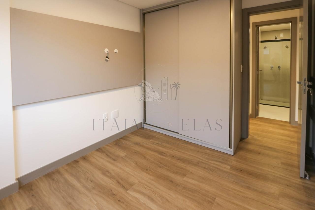 Apartamento 2 quartos para Venda no bairro Praia Brava de Itajaí em Itajaí
