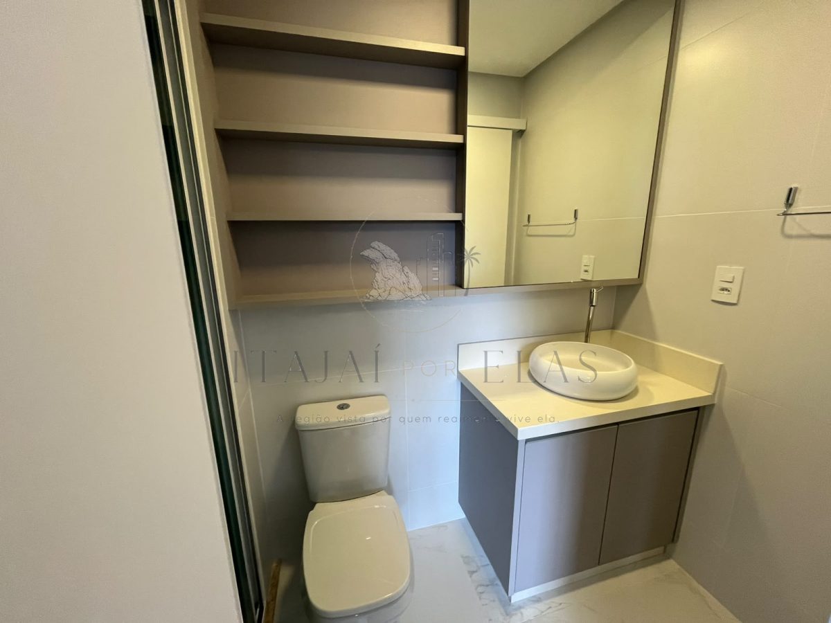 Apartamento 2 suítes para Venda no bairro Centro em Itajaí