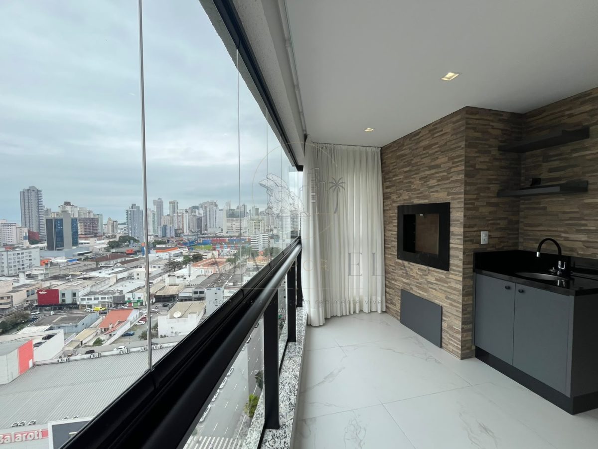 Apartamento 2 suítes para Venda no bairro Centro em Itajaí