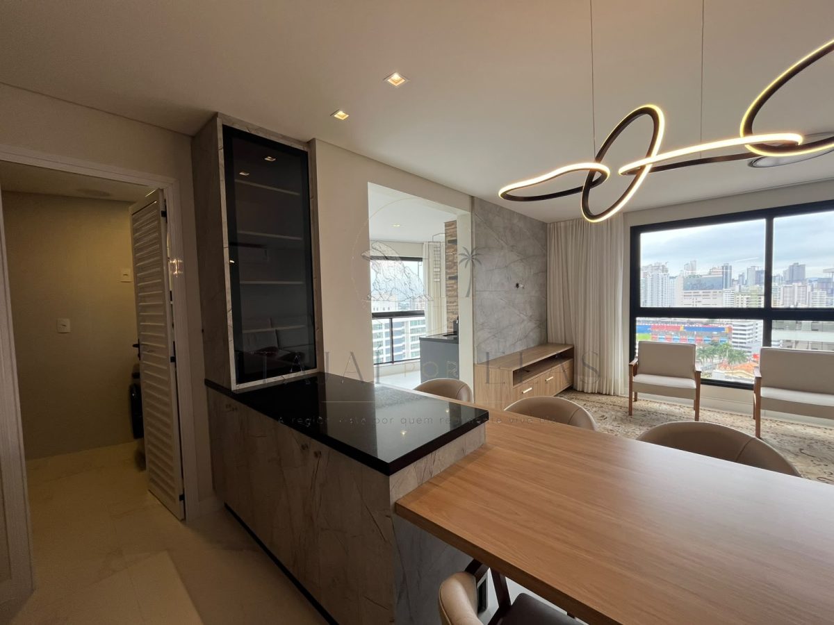 Apartamento 2 suítes para Venda no bairro Centro em Itajaí