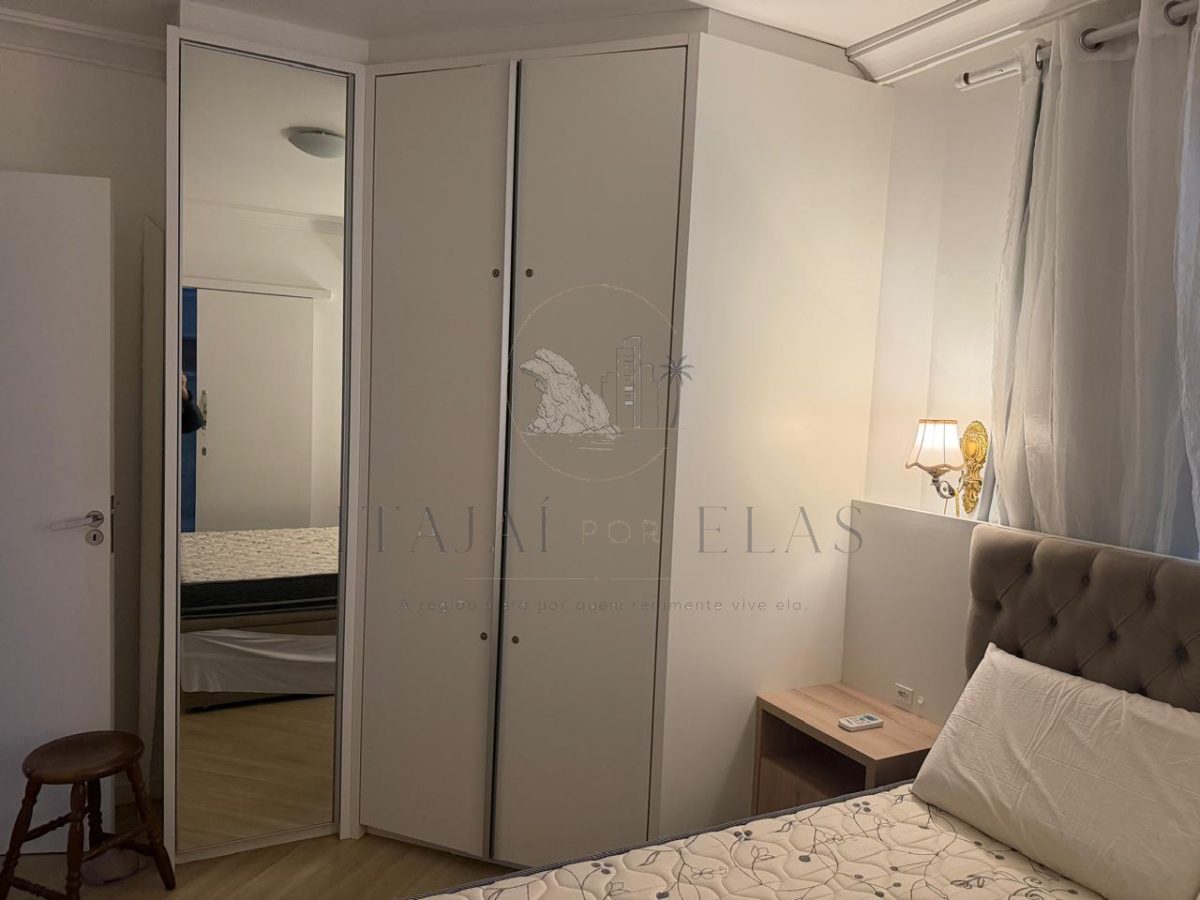 Apartamento 2 quartos para Venda no bairro Centro em Balneário Camboriú