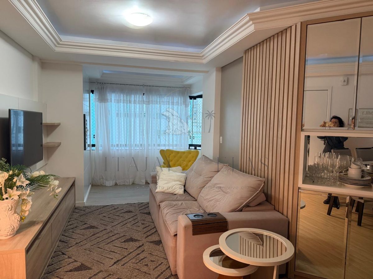 Apartamento 2 quartos para Venda no bairro Centro em Balneário Camboriú