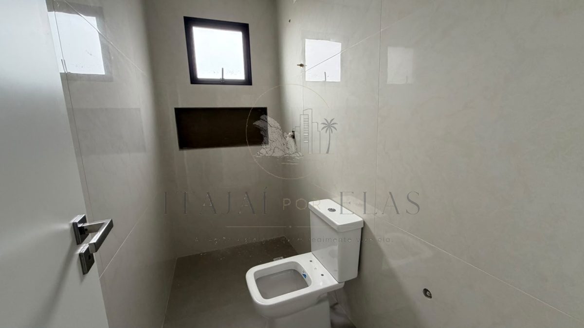 Apartamento 2 quartos para Venda no bairro Praia Brava de Itajaí em Itajaí