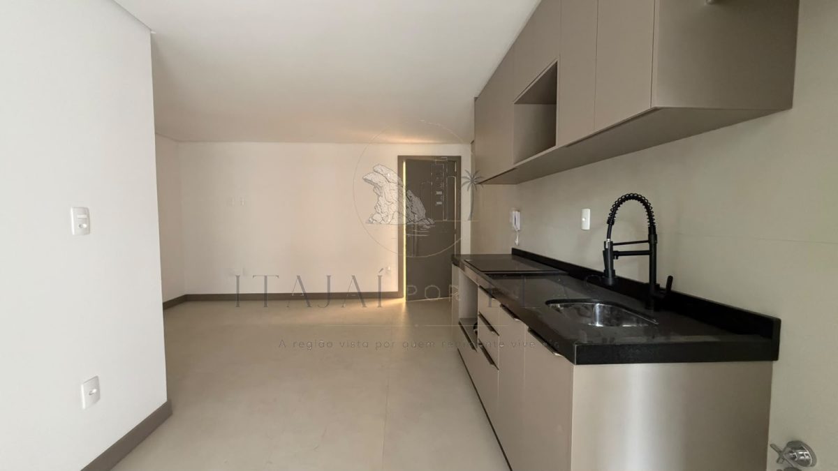 Apartamento 2 quartos para Venda no bairro Praia Brava de Itajaí em Itajaí