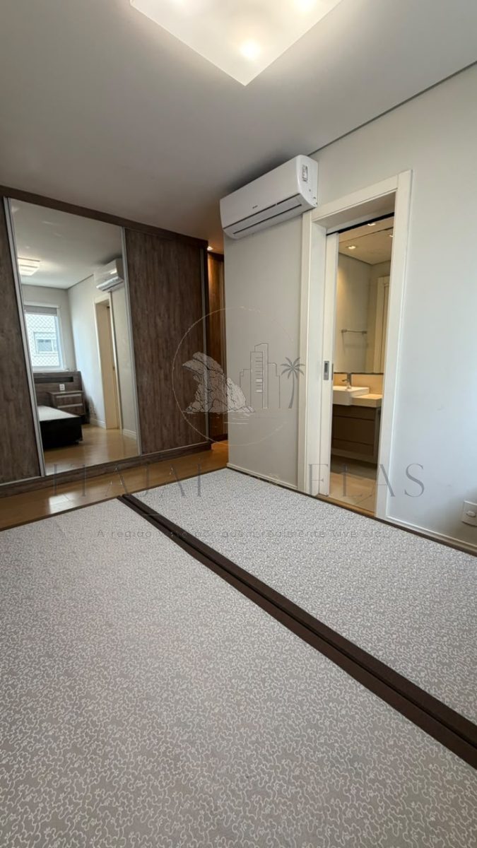 Apartamento 3 quartos para Venda no bairro Centro em Itajaí