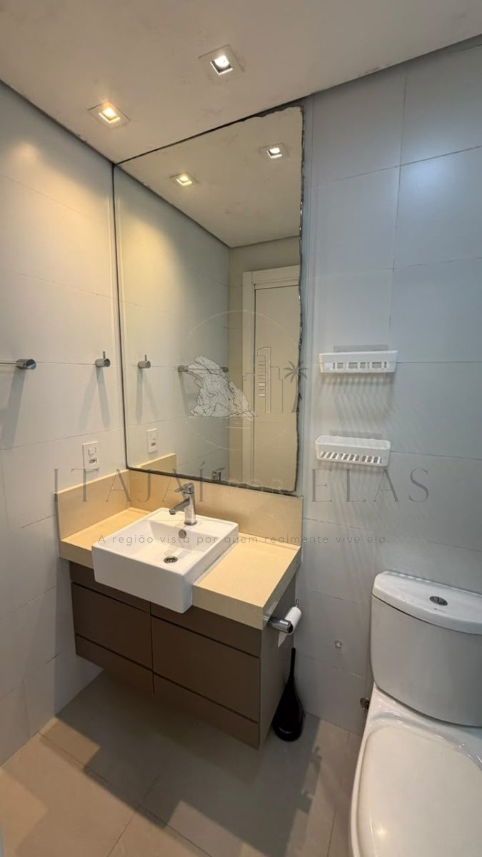Apartamento 3 quartos para Venda no bairro Centro em Itajaí