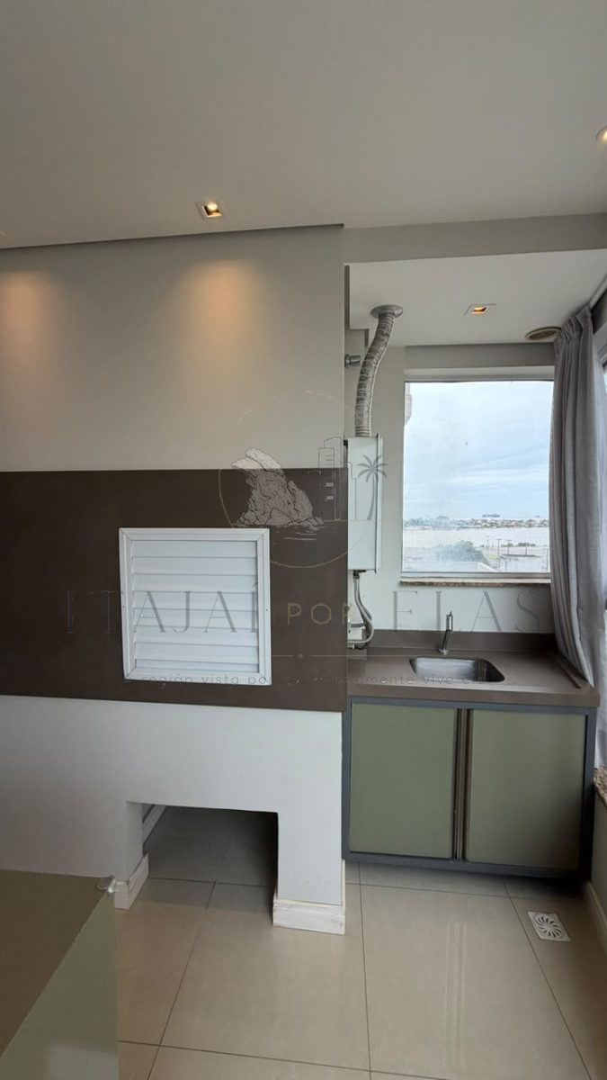 Apartamento 3 quartos para Venda no bairro Centro em Itajaí