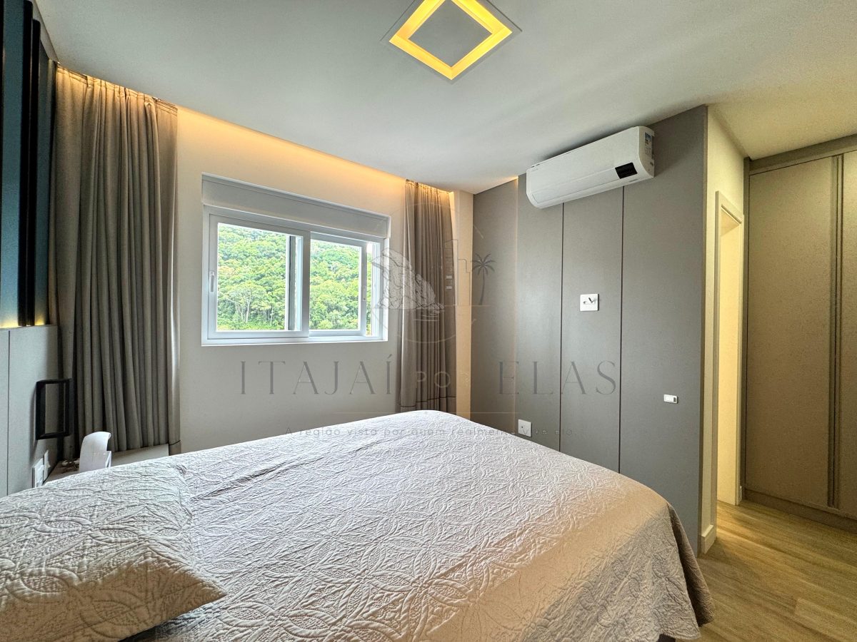 Apartamento 4 suítes para Venda no bairro Pioneiros em Balneário Camboriú
