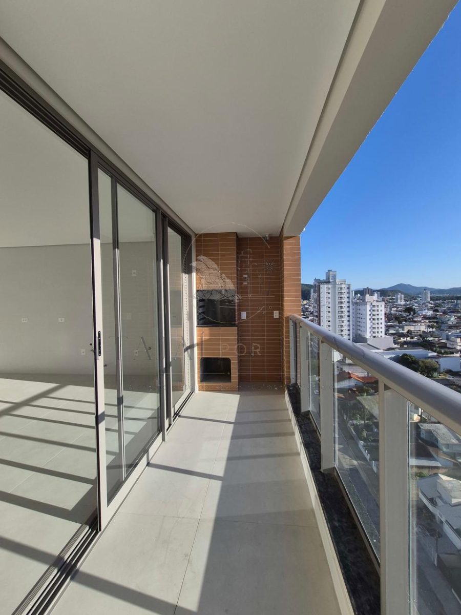 Apartamento 3 quartos para Venda no bairro Vila Operária em Itajaí