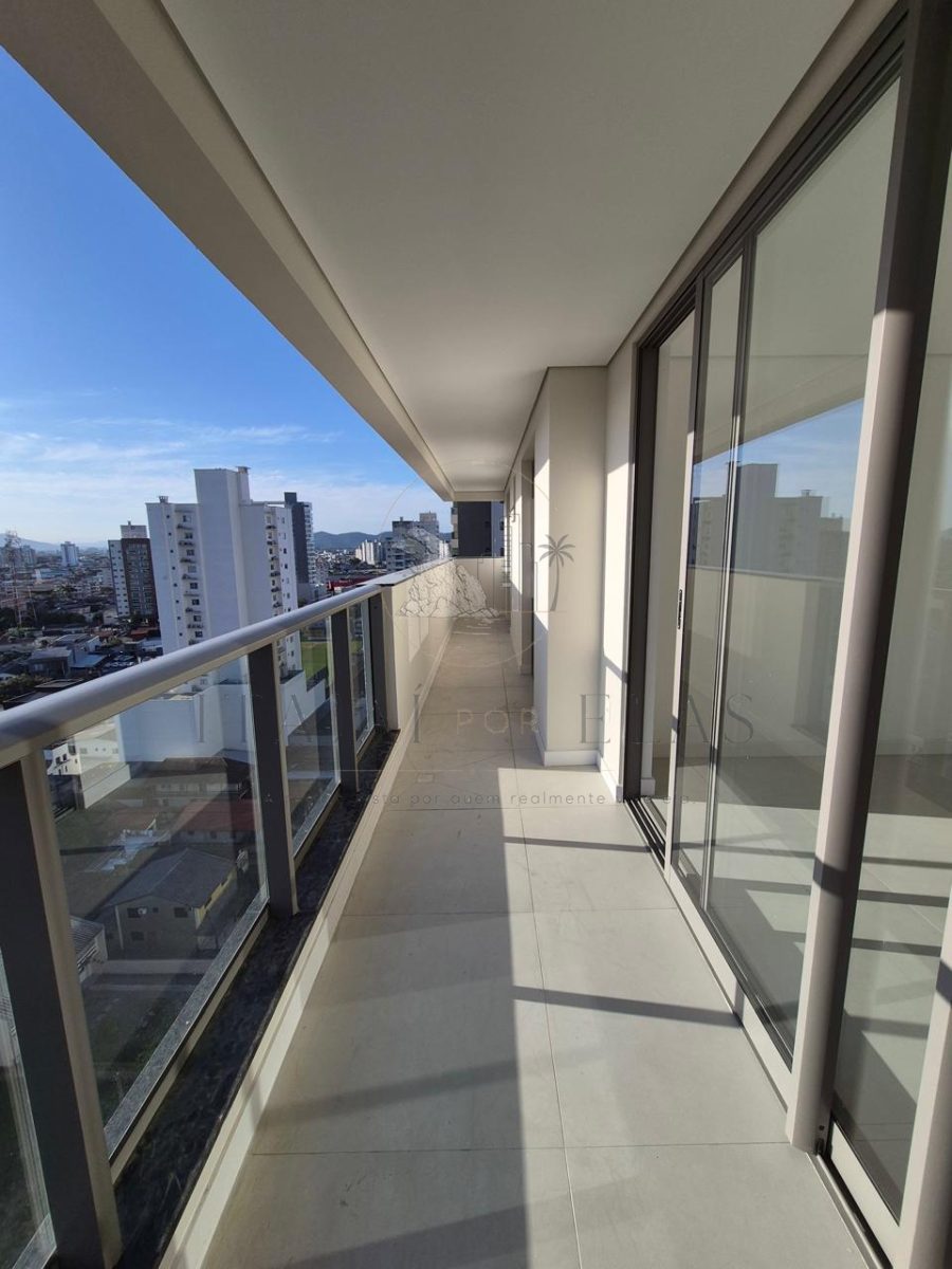 Apartamento 3 quartos para Venda no bairro Vila Operária em Itajaí