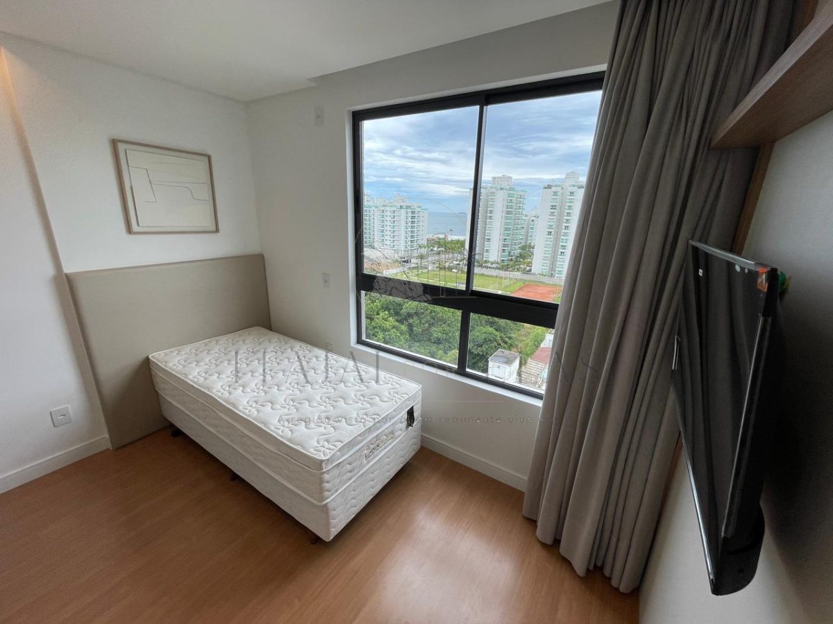 Apartamento na praia brava 2 dormitórios mobiliado 