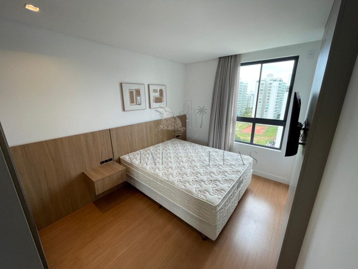 Apartamento na praia brava 2 dormitórios mobiliado 