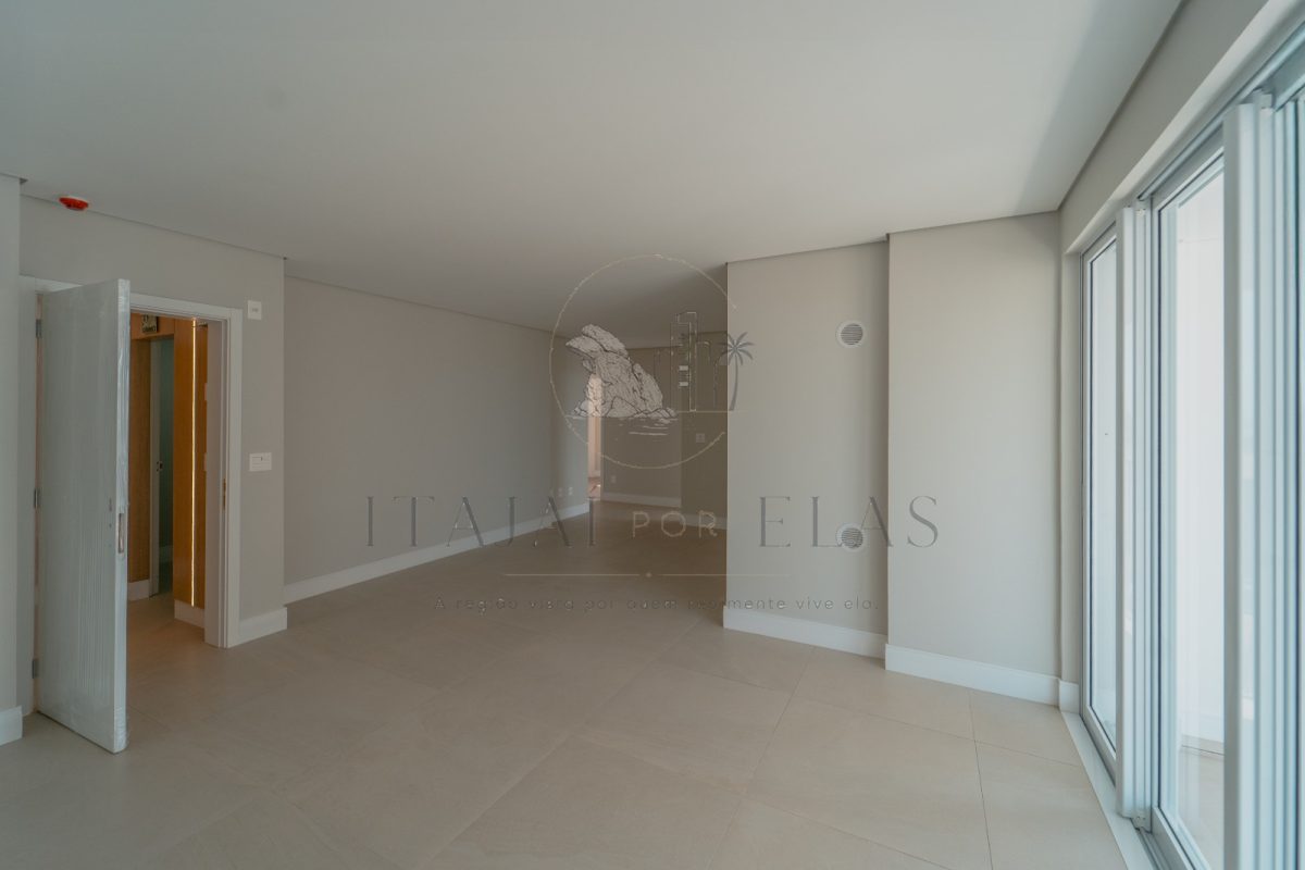 Apartamento 3 suítes para Venda no bairro Fazenda em Itajaí