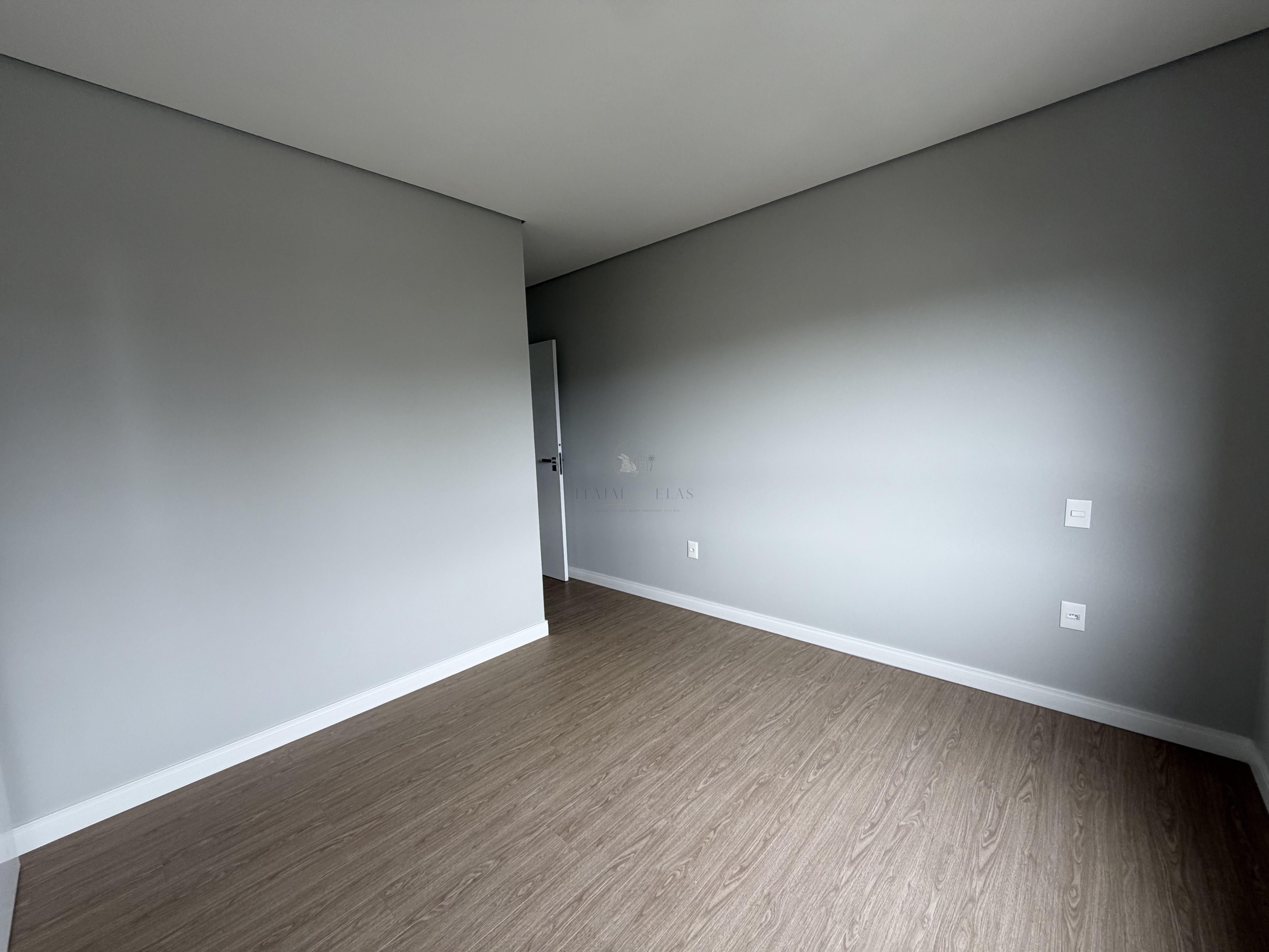 Apartamento 2 quartos para Venda no bairro Praia dos Amores em Balneário Camboriú