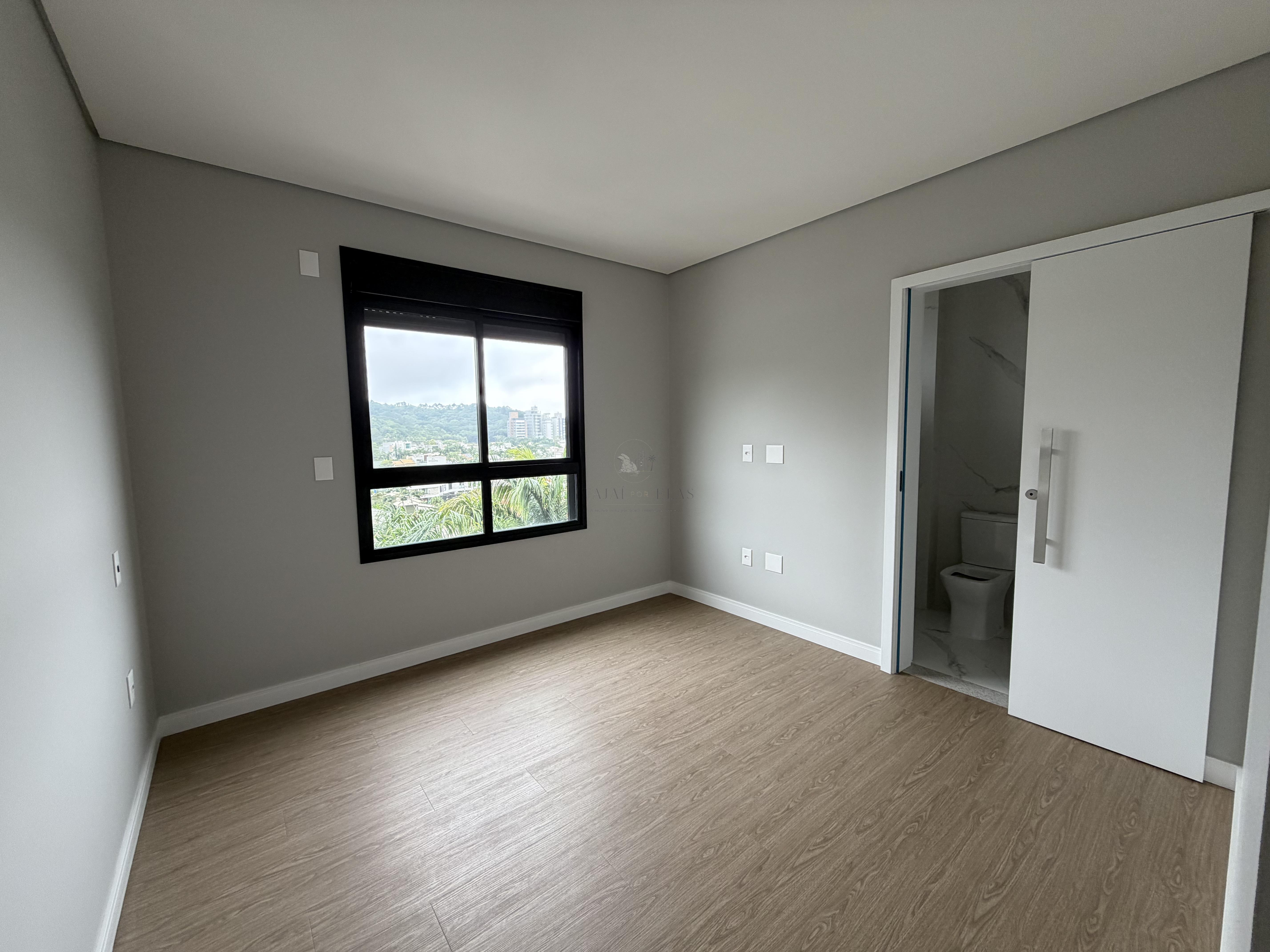 Apartamento 2 quartos para Venda no bairro Praia dos Amores em Balneário Camboriú